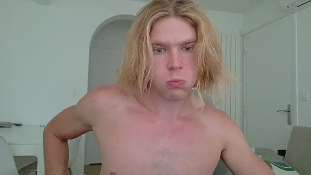 desaadxx1 online show from December 14, 2:11 pm