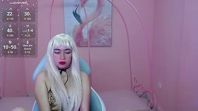 Snapshot of Mia_rousse_x chatting on December 17, 1:28 pm Mia rousse x online show from December 17, 1:28 pm