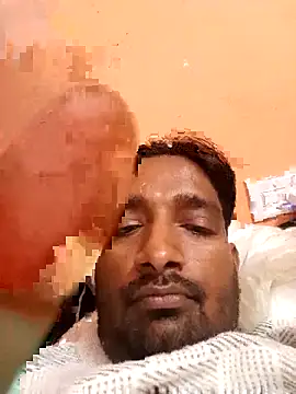 Snapshot of RahulPriya-1992 chatting on December 22, 7:33 pm RahulPriya-1992 online show from December 22, 7:33 pm