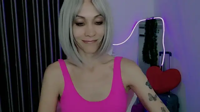 betty xoxoo online show from January 12, 11:04 am