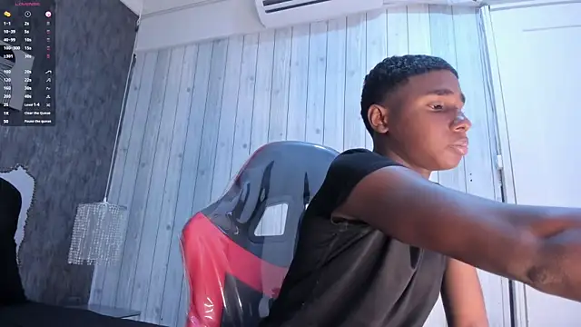 teylor lovee online show from January 6, 8:34 pm