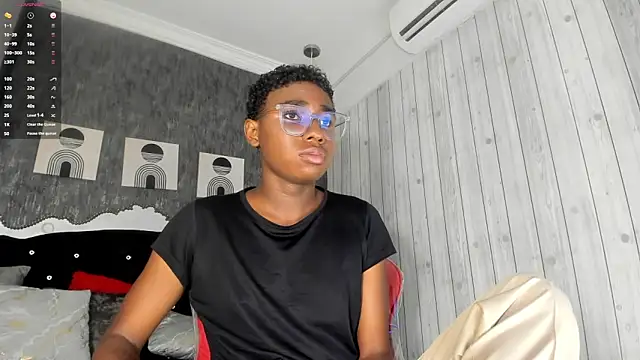 teylor lovee online show from March 5, 8:16 pm