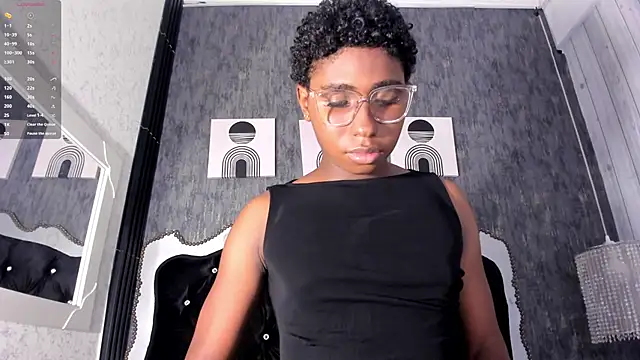 Snapshot of teylor_lovee chatting on April 15, 9:37 pm teylor lovee online show from April 15, 9:37 pm
