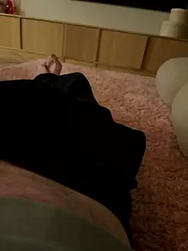 Snapshot of stelliew chatting on January 8, 9:28 pm stelliew online show from January 8, 9:28 pm