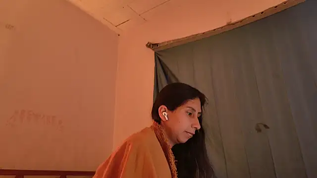 MoonLipsON- online show from May 12, 11:46 pm