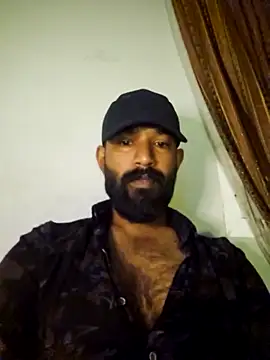 Snapshot of Bigkannan chatting on May 10, 4:06 am Bigkannan online show from May 10, 4:06 am