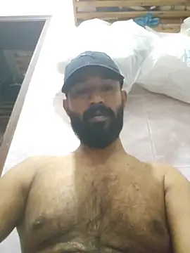 Snapshot of Bigkannan chatting on May 13, 9:33 pm Bigkannan online show from May 13, 9:33 pm