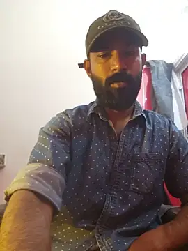 Snapshot of Bigkannan chatting on May 22, 8:10 am Bigkannan online show from May 22, 8:10 am