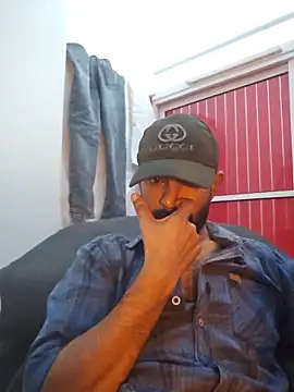 Snapshot of Bigkannan chatting on June 6, 9:25 am Bigkannan online show from June 6, 9:25 am