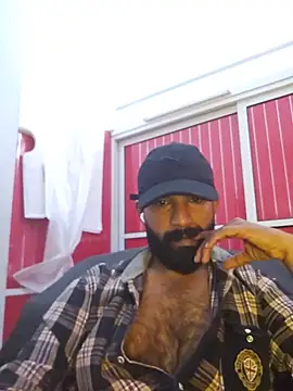 Snapshot of Bigkannan chatting on June 13, 10:13 am Bigkannan online show from June 13, 10:13 am