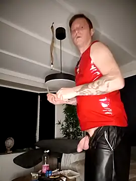 jefflatex45 online show from June 18, 12:22 am