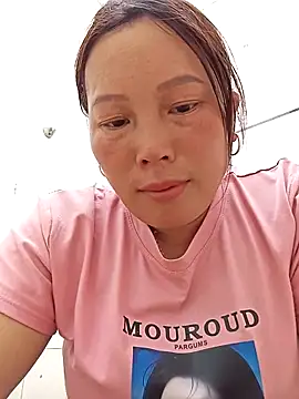 lux-angel online show from March 11, 5:02 am