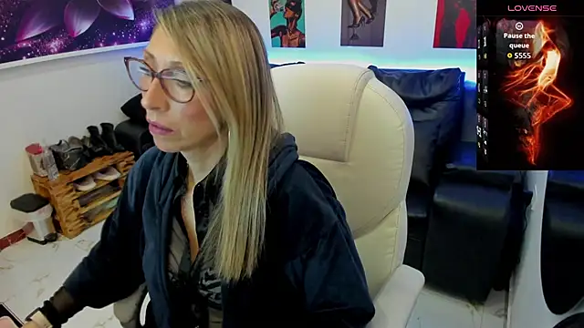 Scarlett 079 online show from February 10, 11:47 am