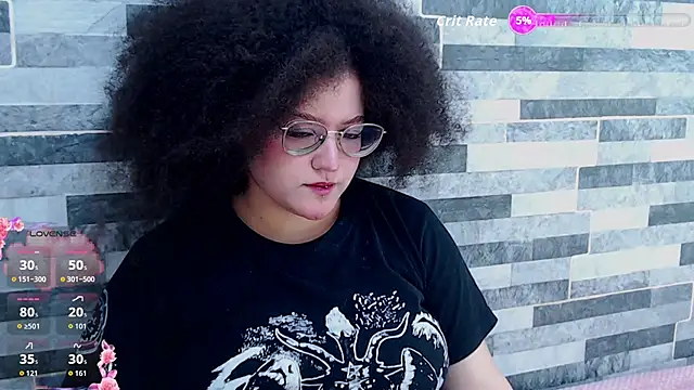  Your Doll online show from December 16, 11:10 pm