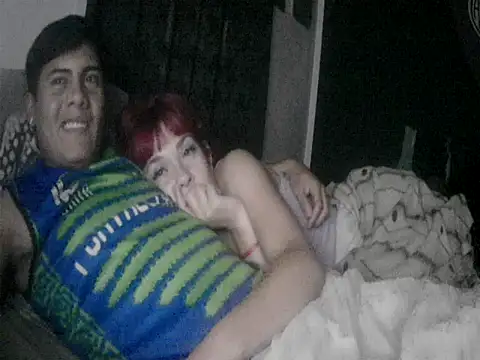 Snapshot of Morenavillarr chatting on December 15, 7:23 am Morenavillarr online show from December 15, 7:23 am