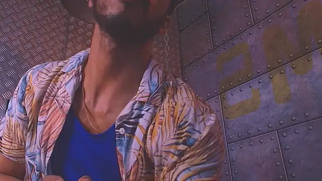 Snapshot of logan_mercer chatting on December 16, 3:33 am logan mercer online show from December 16, 3:33 am