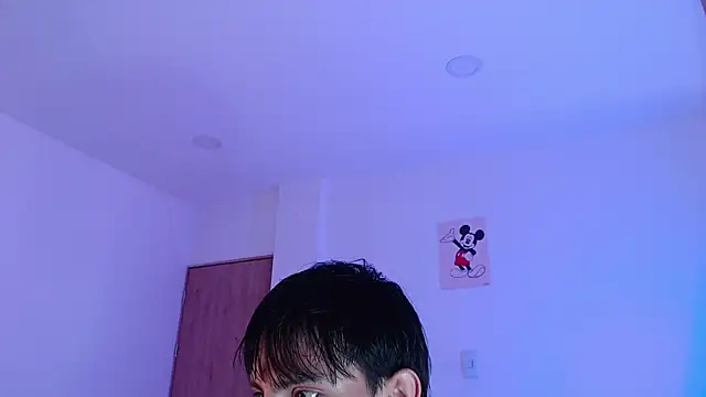 andrew courtzz online show from April 26, 5:10 pm