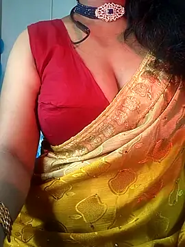Snapshot of Preeti345 chatting on June 25, 5:45 am Preeti345 online show from June 25, 5:45 am