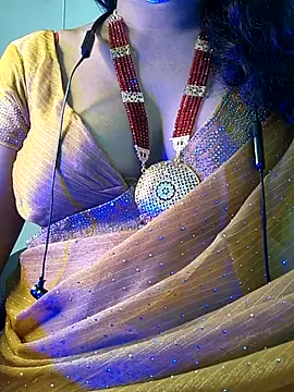 Snapshot of Preeti345 chatting on July 24, 3:10 pm Preeti345 online show from July 24, 3:10 pm
