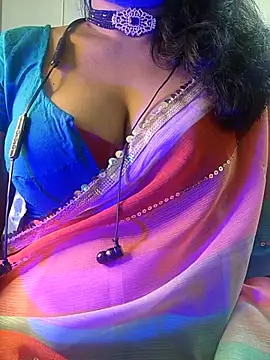 Snapshot of Preeti345 chatting on July 26, 4:25 pm Preeti345 online show from July 26, 4:25 pm