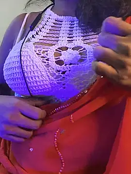 Snapshot of Preeti345 chatting on August 3, 4:44 pm Preeti345 online show from August 3, 4:44 pm