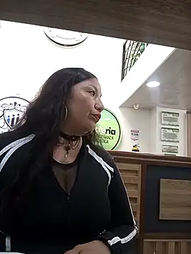 romi goddess online show from February 11, 1:49 pm