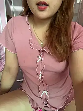 Snapshot of Samsam-006 chatting on August 4, 8:50 am Samsam-006 online show from August 4, 8:50 am
