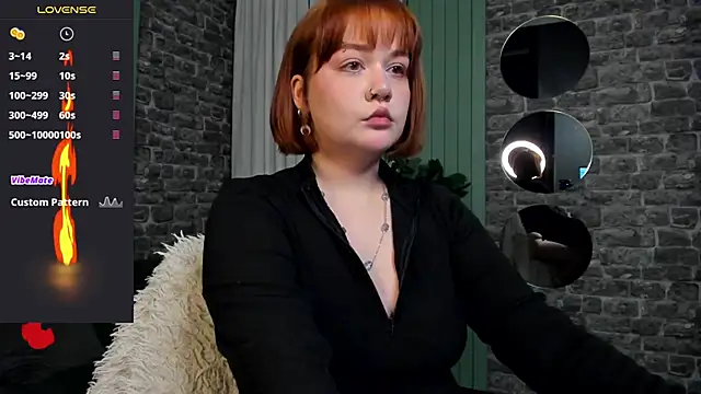 ginger hood online show from December 15, 6:06 am