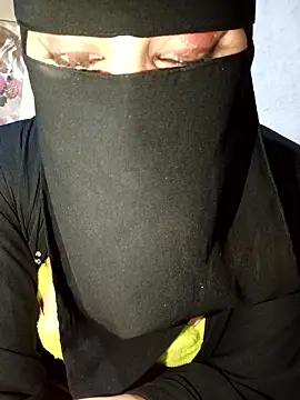 Snapshot of -Batta- chatting on January 19, 11:47 am -Batta- online show from January 19, 11:47 am