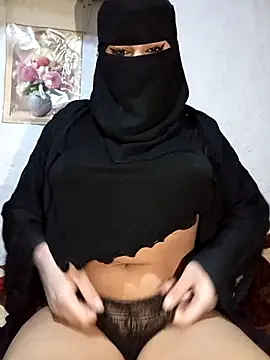 Snapshot of -Batta- chatting on March 4, 9:43 pm -Batta- online show from March 4, 9:43 pm