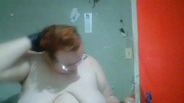 Snapshot of Rentastnrgurl chatting on April 20, 7:37 pm Rentastnrgurl online show from April 20, 7:37 pm