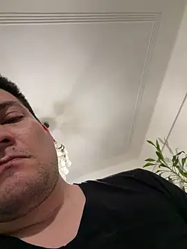 Snapshot of CharlyAlfa22 chatting on April 18, 11:27 pm CharlyAlfa22 online show from April 18, 11:27 pm