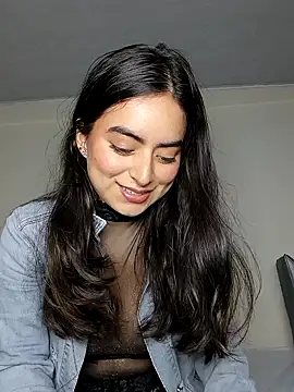 saasha Petit online show from February 23, 11:18 am