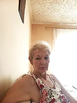 Snapshot of Calypso-Loove chatting on July 17, 8:21 am Calypso-Loove online show from July 17, 8:21 am