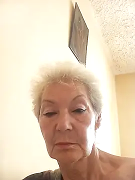 Snapshot of Calypso-Loove chatting on August 7, 8:49 am Calypso-Loove online show from August 7, 8:49 am
