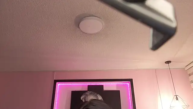 Sara valderrama  online show from March 4, 12:33 pm