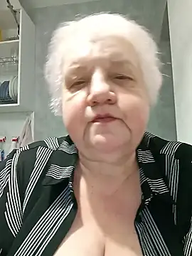 HapinessLovee online show from February 6, 10:07 am