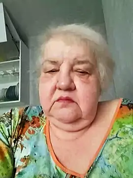 HapinessLovee online show from March 11, 8:09 am