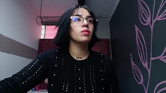 Kiara Fox   online show from April 27, 8:51 pm