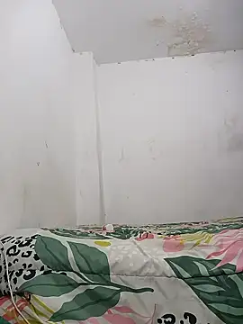 valenpaisita2123 online show from January 12, 4:18 am