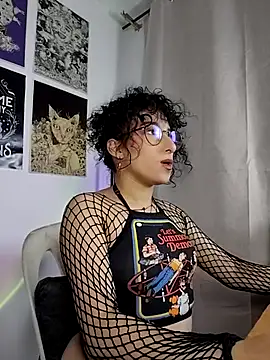 Snapshot of little__ammy chatting on July 31, 2:55 am little ammy online show from July 31, 2:55 am