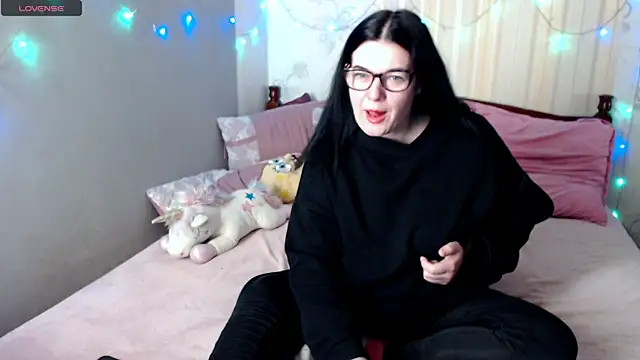 SashaBond online show from February 15, 4:09 am