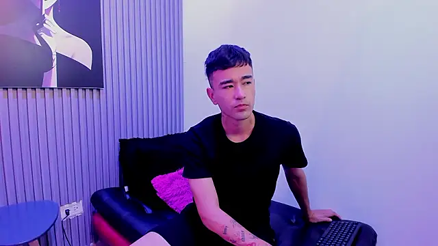 KathyAiden online show from January 16, 1:15 pm