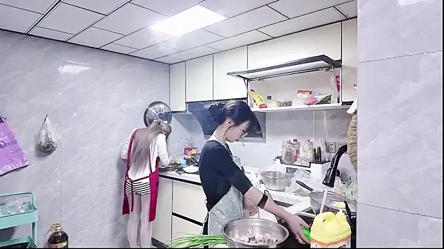 Snapshot of sc-stars01 chatting on January 13, 8:19 am sc-stars01 online show from January 13, 8:19 am