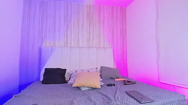 EdnaJara online show from March 4, 4:07 am