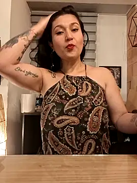 Magenta Moon online show from June 12, 11:35 pm