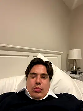 phantom898983 online show from December 16, 9:14 am