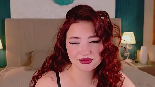 Snapshot of DakotaSecret chatting on June 15, 11:01 am DakotaSecret online show from June 15, 11:01 am
