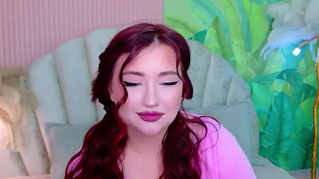Snapshot of DakotaSecret chatting on June 27, 8:47 pm DakotaSecret online show from June 27, 8:47 pm