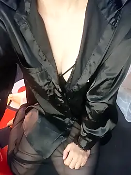 Alone nothing online show from February 11, 3:28 pm